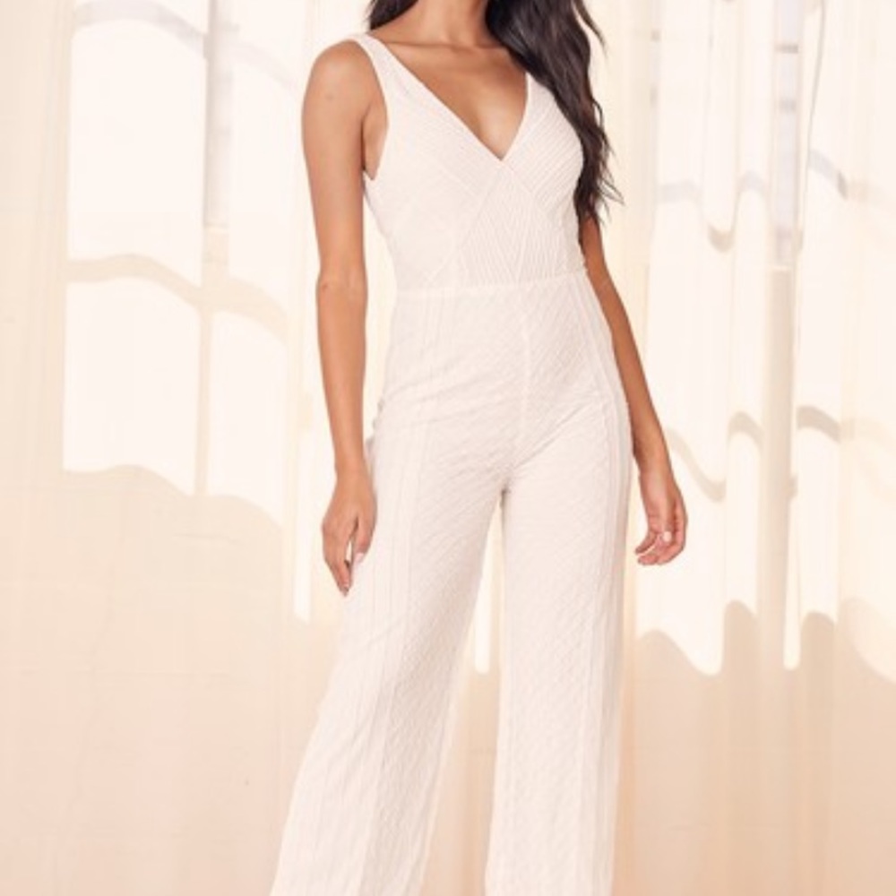 New with tags Lulus Luxe Bridal Beaded jumpsuit